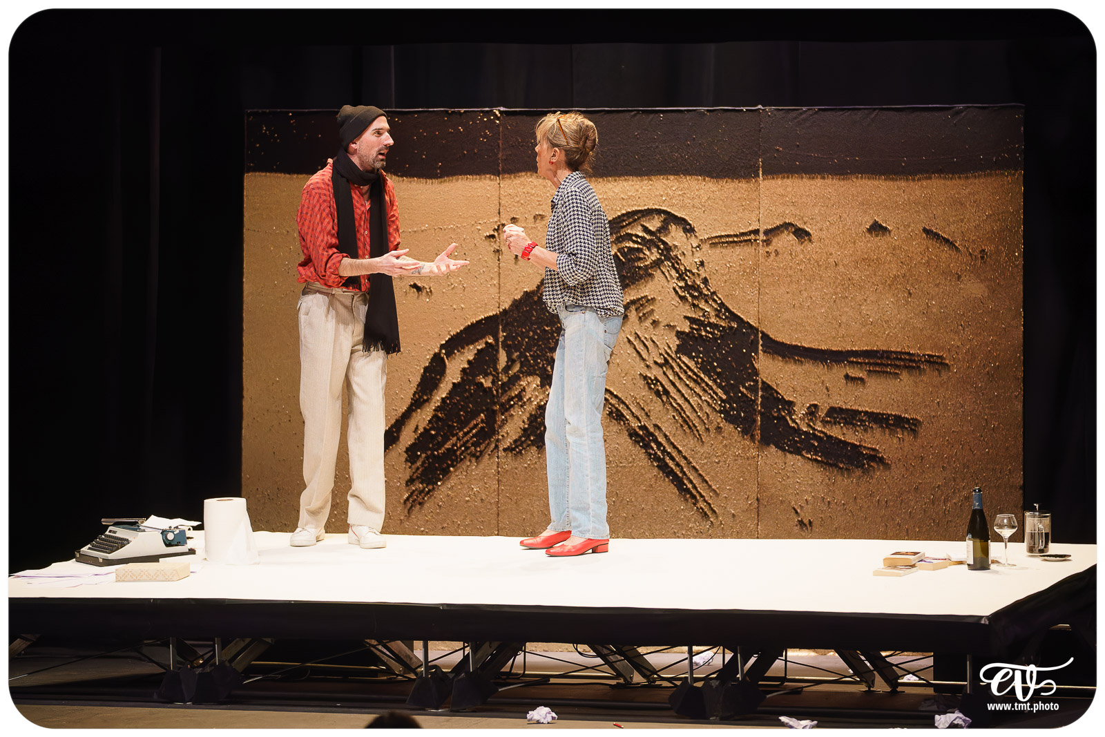 HISTOIRE D'AMOUR (DERNIERS CHAPÎTRES) - CIE LE TALON ROUGE